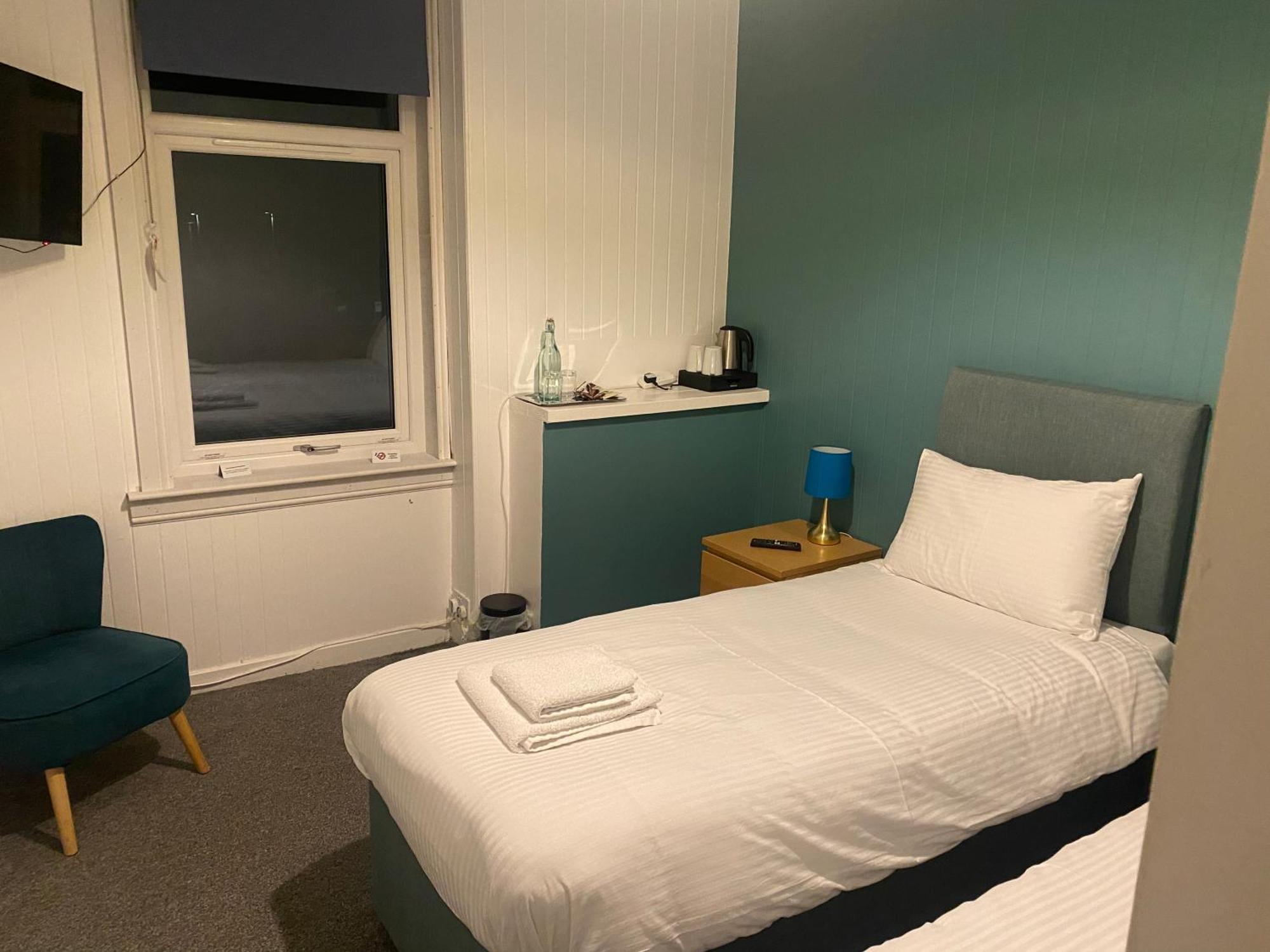 Queensberry Arms Hotel Kirkconnel 외부 사진